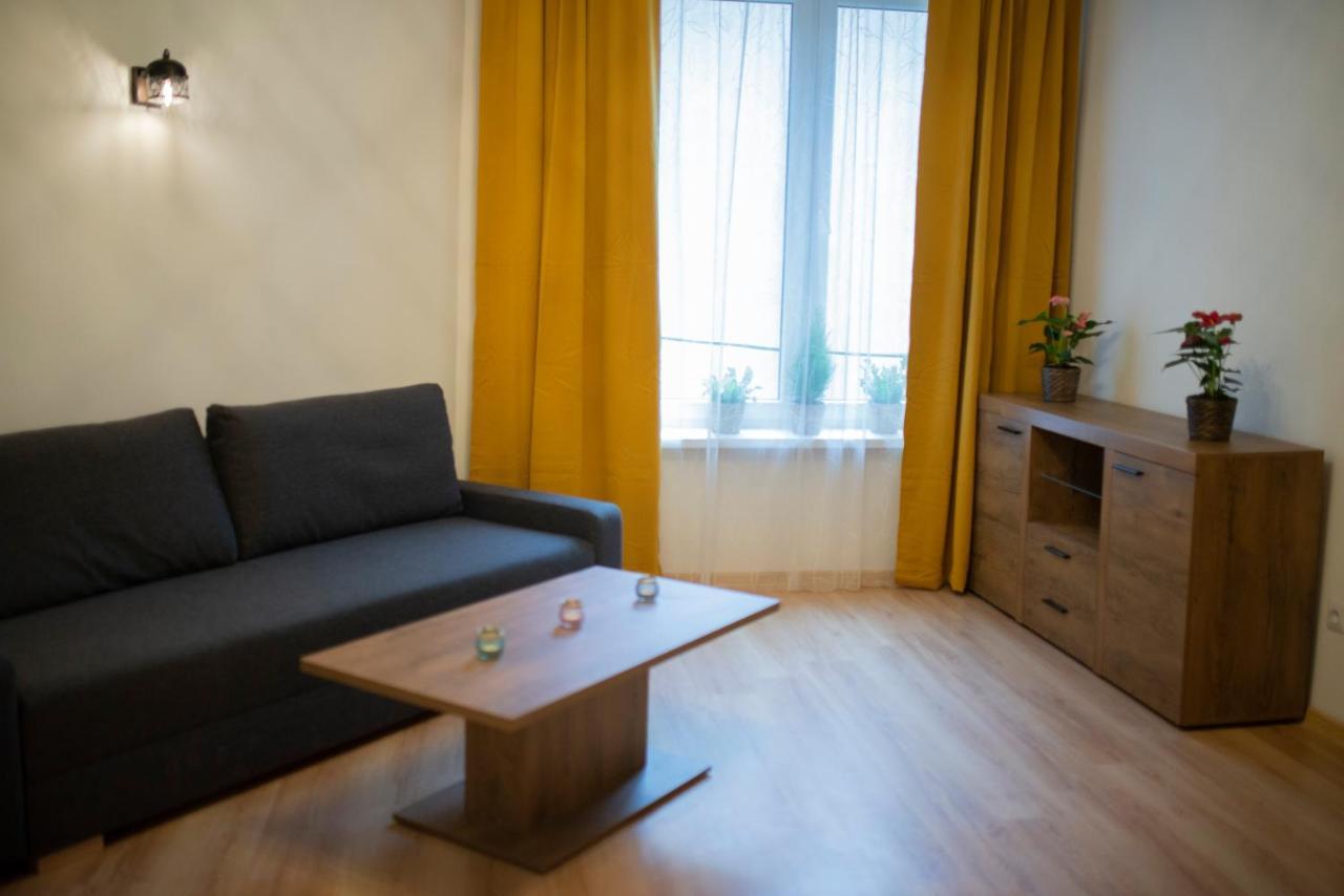 Wood Apartment カトヴィツェ エクステリア 写真
