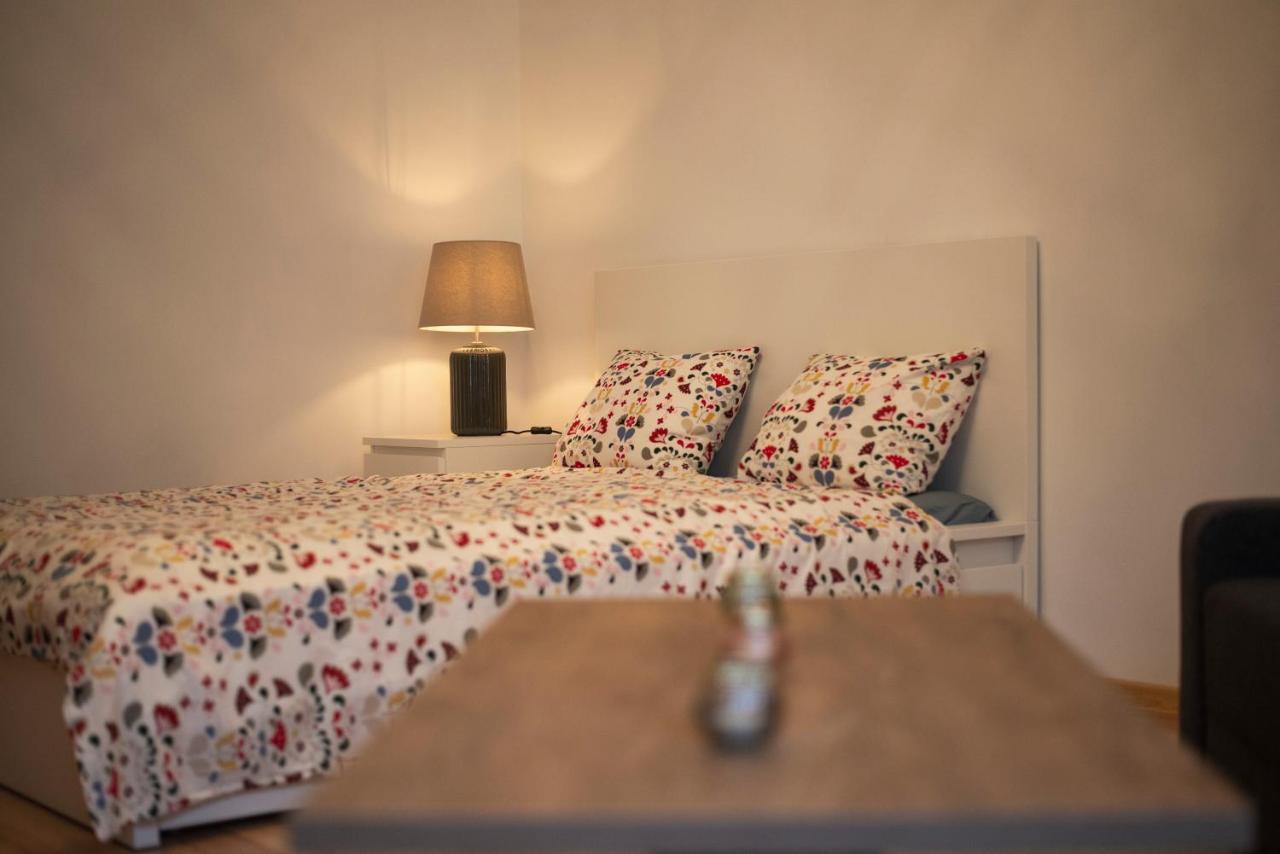 Wood Apartment カトヴィツェ エクステリア 写真
